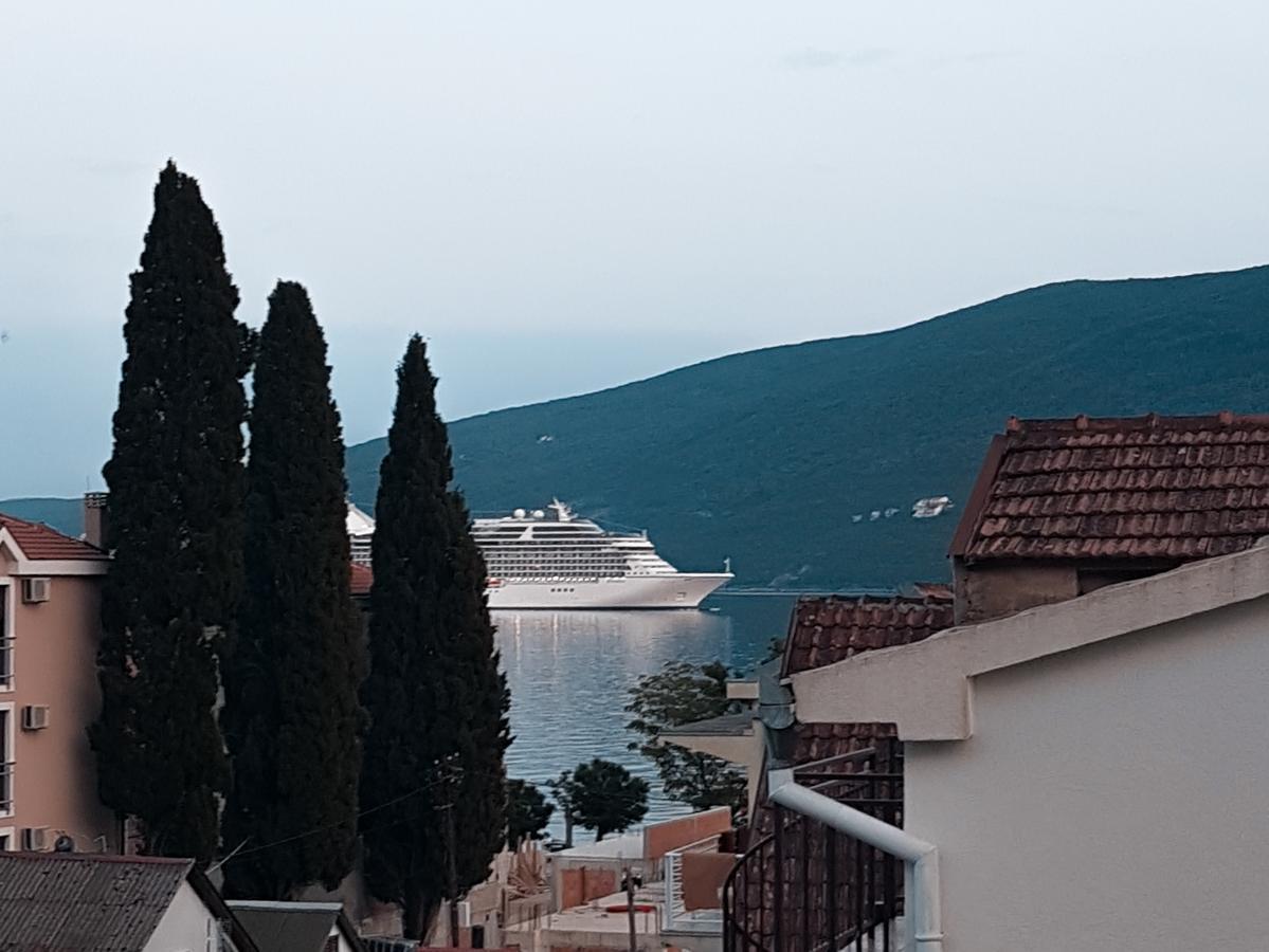 Smokva Apartments Herceg Novi Zewnętrze zdjęcie